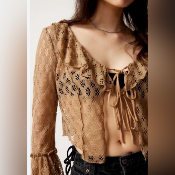 Urban Outfitters Crochet Flayaway Top - Picture 6 of 10